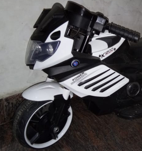 Jr Battery Operated bike black and white