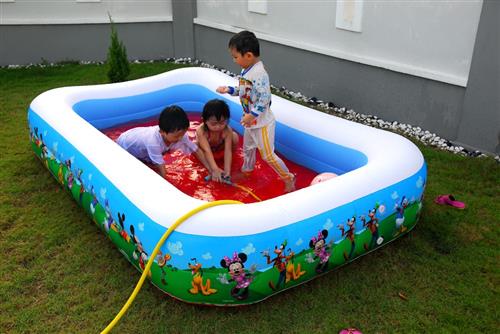 Fun Plastic Swimming Pool For Kids